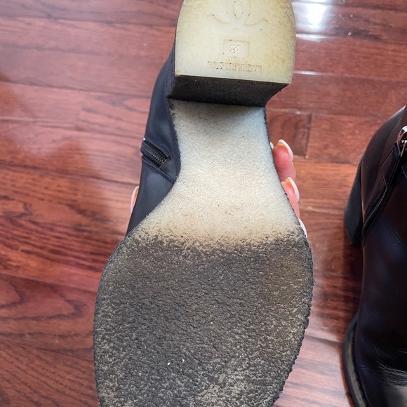 COPY - Chanel black boots size 8 women’s - Picture 5 of 6